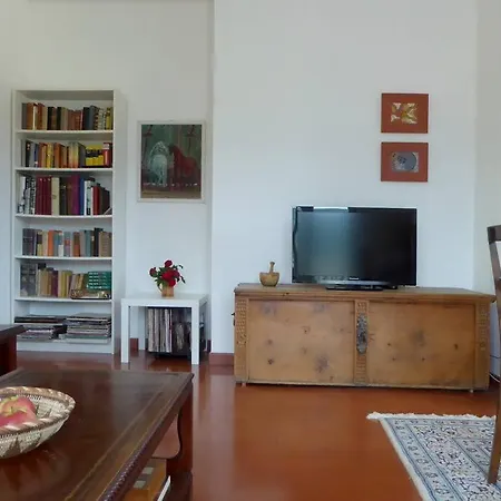 100 Sqm With Terrace In The Vineyards * لاتيزي