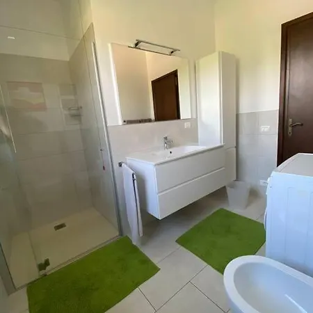 شقة 100 Sqm With Terrace In The Vineyards *